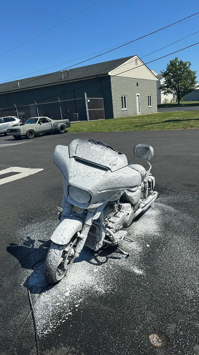 Auto Cure mobile detailing work